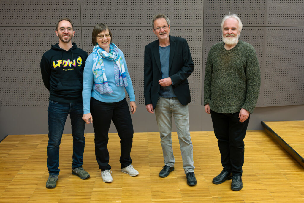 Die Vorstandsmitglieder Christoph Schubert, Johanna Zerer, Bernd Fellmann und Klaus Schmidt